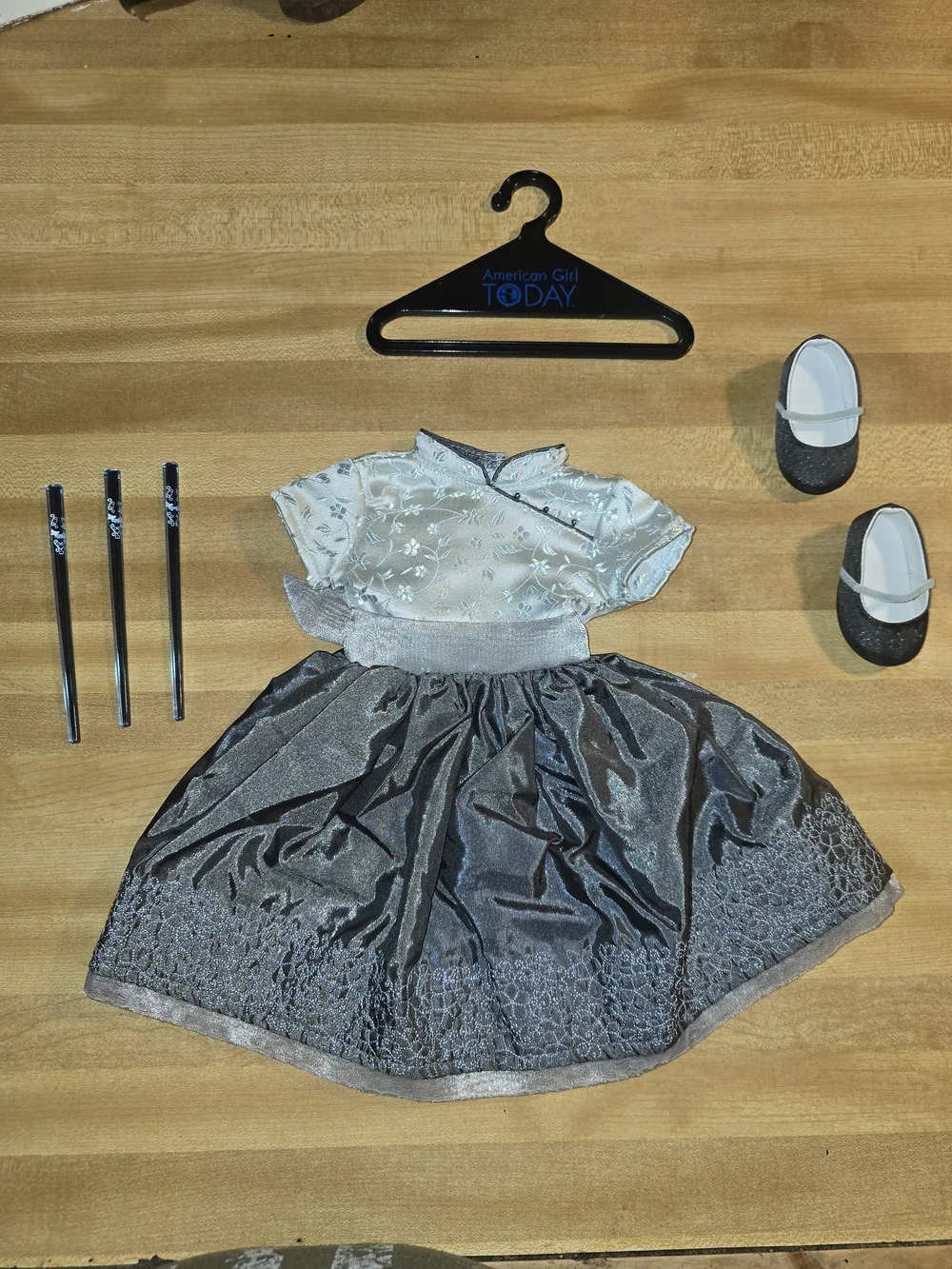 American Girl Doll Silver Belle set outfit